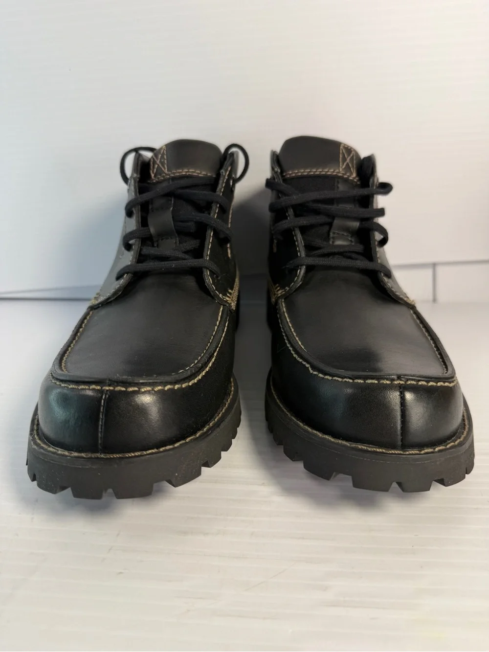 Timberland Unisex Black Chukka Lace-Up Boots